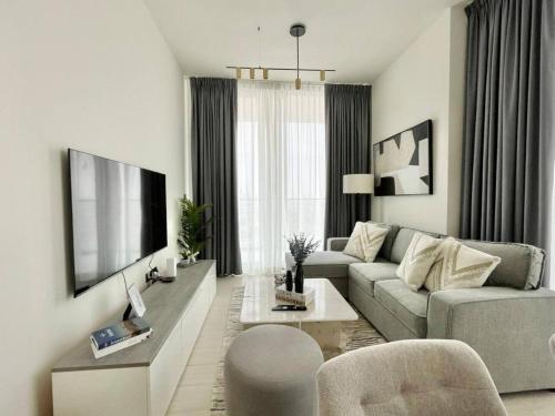 Stylish 2BR with Private Pool in JVC - image 11