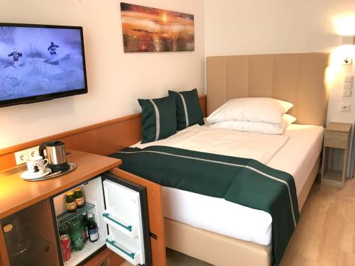 City Hotel Albrecht - image 11
