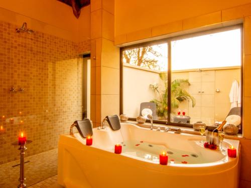 Łazienka, Elandela Private Game Reserve & Luxury Lodge in Hoedspruit