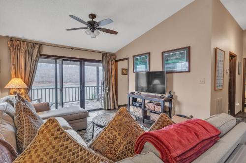 View West Lakefront Home in La Follette