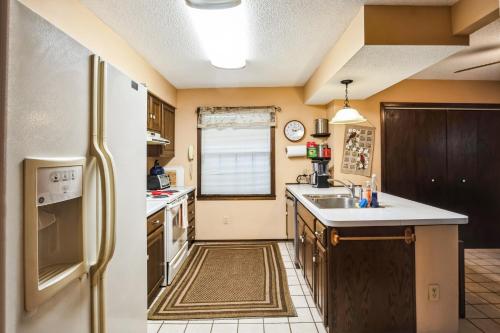 View West Lakefront Home in La Follette