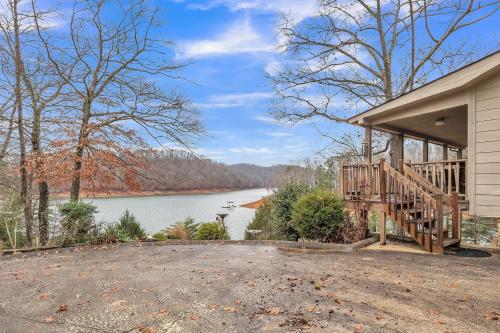 View West Lakefront Home in La Follette