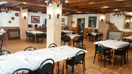 Étterem, Apartamentos Casas Venta Ticiano in Yeste