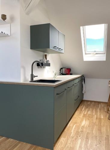 Bright + Cozy Dachgeschoß Maisonette im Zentrum, Bregenz (photo 5)