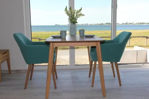 Meerblick Fehmarnsund 1 - direkt am Strand in Fehmarnsund, Deutschland