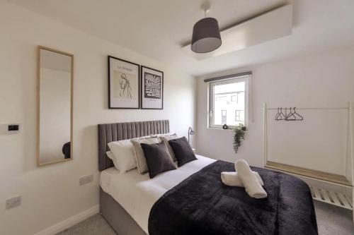 Stylish & Modern Flat 2 Min Walk to Ashford Outlet, Ashford (photo 7)