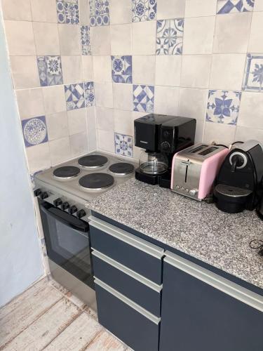 Five-Bedroom House image 3