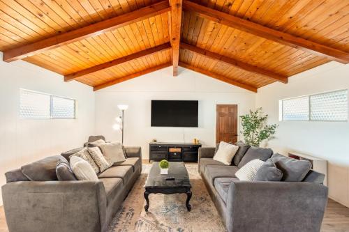 Létesítmények, Spacious 4BR Retreat near Disneyland & Beaches in Placentia (Kalifornia)