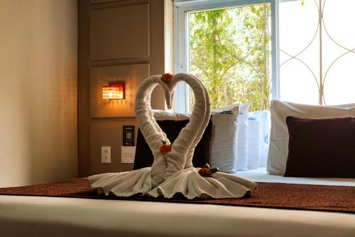 Standard Suite image 2