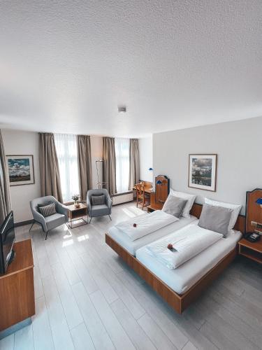 Hotel Tillmanns in เอลท์วิลเลอ อัม ไรน์