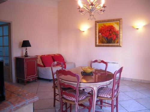 Villa Valflor chambres d'hôtes et appartements – Marseille, NY