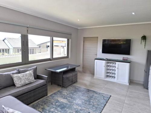 Apartment - Ground Floor image 10