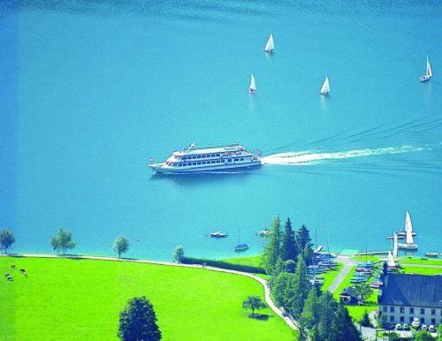 Hotel-Pension Rotspitz - image 4