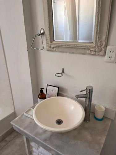 Double Room with Park View image 2