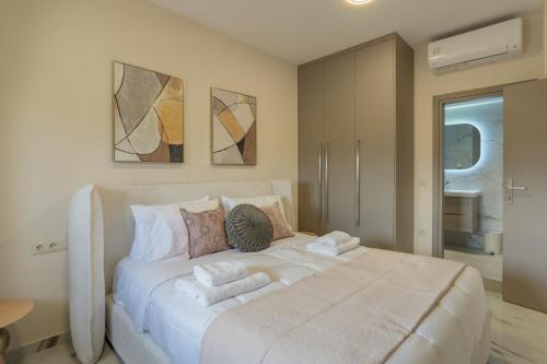 Elysian Villas - With 2 Private Pools - image 3