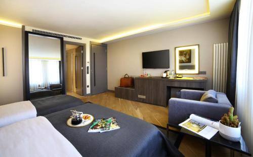 The Capital Suites - image 13