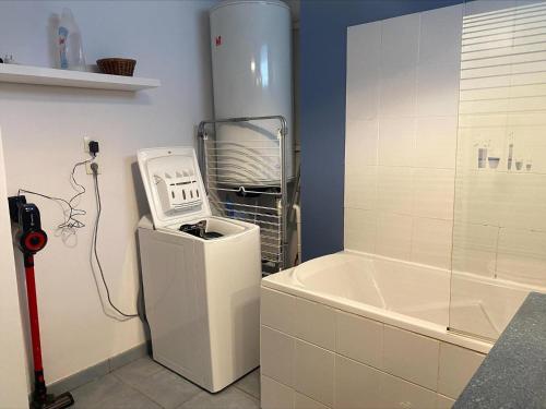 Appartement Le Palais 3 pièces 4 personnes - FR-1-418-62 - image 12