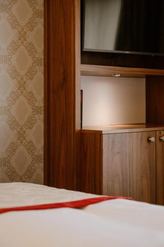 Double Room image 7