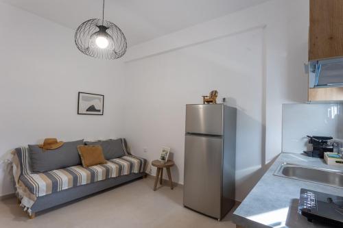 Avra 3 modern apt by the sea in Arkalochori