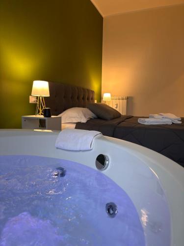 Vatican Jacuzzi House