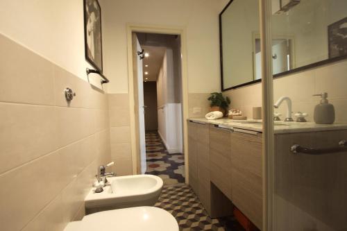 Navona Terrace 2BR Holiday House, Rom (Foto 8)