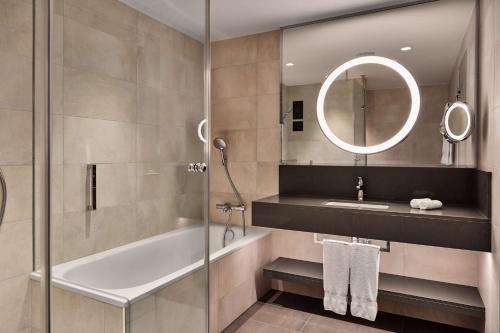 Hilton Vienna Park - image 7