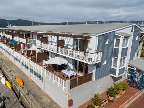 المنظر الخارجي, Knysna Quays Waterfront Accomodation in كنيسنا سنترال
