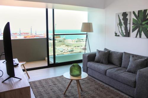 HOM I Departamento 1D1B con Terraza vista al Mar 0810