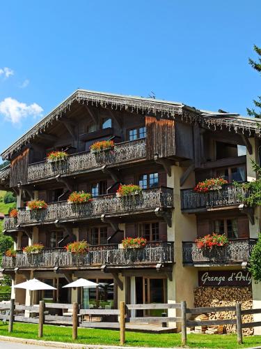 ทัศนียภาพภายนอกโรงแรม, Hôtel La Grange d'Arly (Hotel La Grange d'Arly) in เมอเชฟ