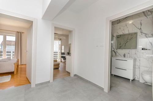 Two-Bedroom Apartment Standard image 8
