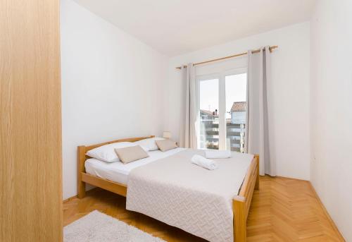 Two-Bedroom Apartment Standard image 1