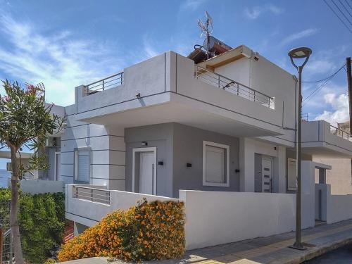 Avra 2 modern aprt by the sea in Arkalochori