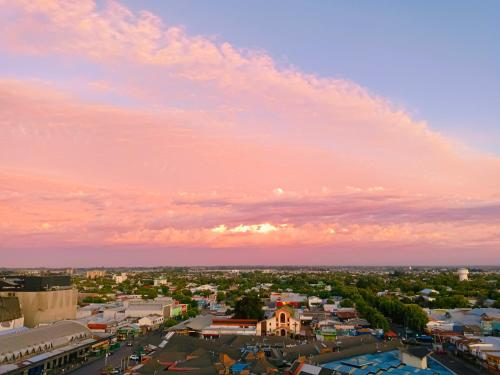 centrally located and comfortable apartment