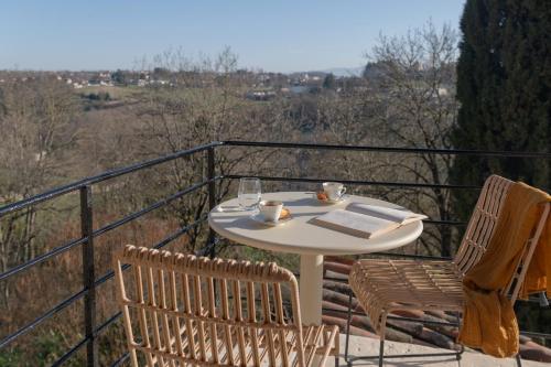 Facilities, MiHotel - Grenier a Sel de Perouges in Perouges