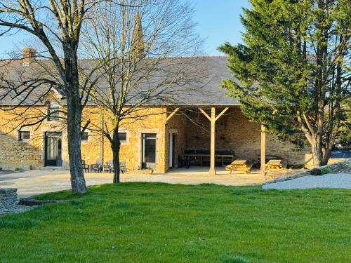 4 bedrooms, 10 beds