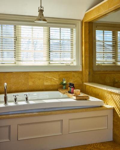 657424593 The White Barn Inn & Spa, Auberge Resorts Collection