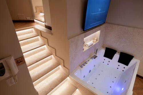 HeySuite Classic - Luxury House - Navona 4