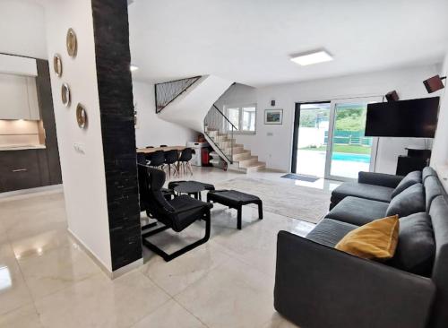 Ferienhaus in Murine mit Privatem Pool in Murine