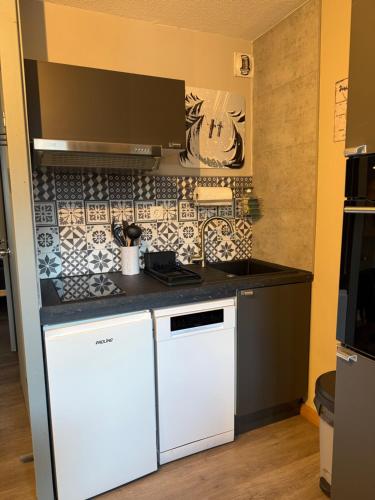 Kitchen, Logement cosy a la montagne in Bourg-Saint-Maurice City Center