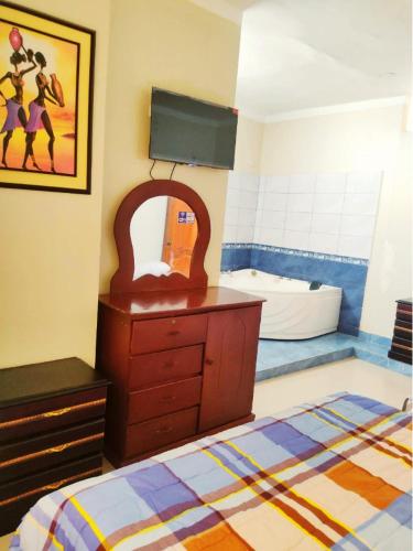 Hotel Orquídeas South (Hotel Orquideas South) near Capitán FAP Pedro Canga Rodríguez Airport