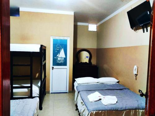 Létesítmények, Hotel Orquídeas South (Hotel Orquideas South) near Capitán FAP Pedro Canga Rodríguez repülőtér