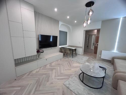 New Modern Comfort in the Heart of Bratislavas Old Town, Bratislava (photo 3)