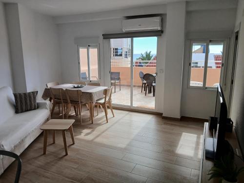 Apartamentos Benidorm Chorrol - image 5
