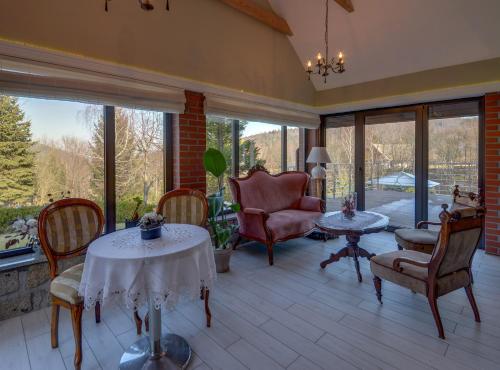 Rezydencja Spa&Wellness Nad Wodospadem koło Szklarskiej Poręby - image 4