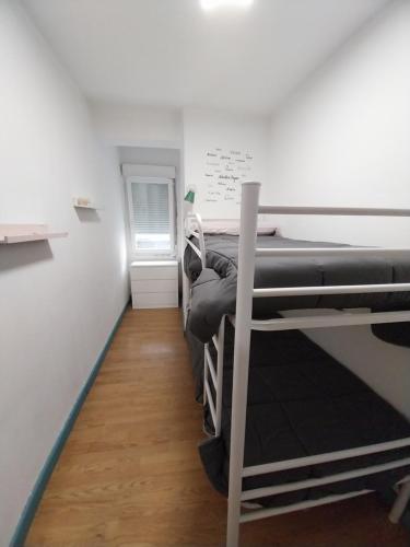 Actualizado 2024, Casco Vello 7 minutos, Wifi, Vigo (Foto 9)