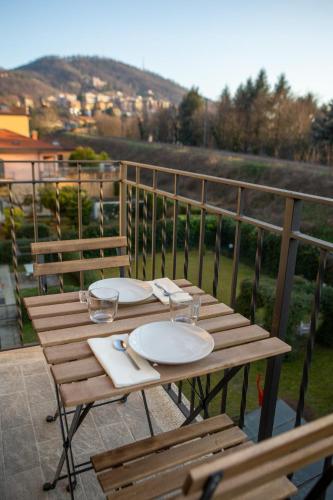 Ponente - Balcony, Free Parking,Close to Como, Como (foto 4)