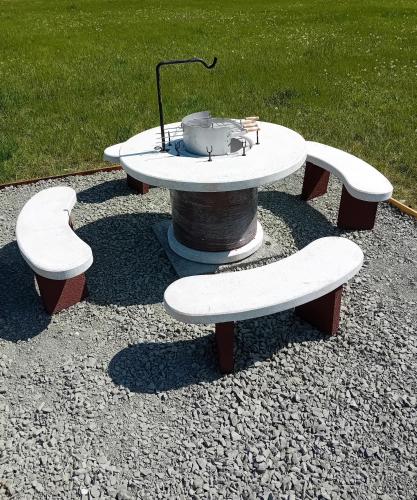 Facilities, Fa Szamar Vendeghaz in Demjen