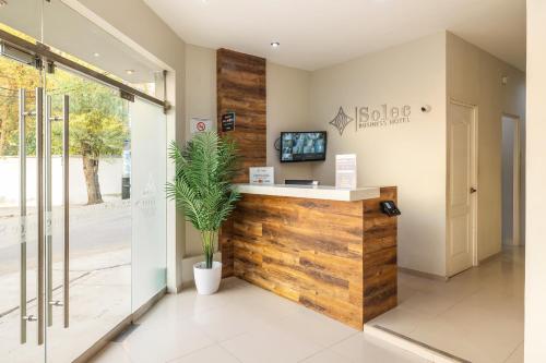 avla, Hotel Solec Piura in Grau