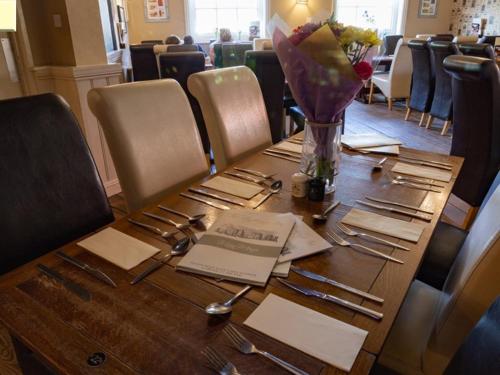 กิจกรรม, Stonehenge Inn in แอมแมสบูรี่