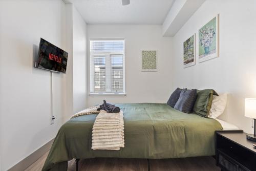 Apartment with View and Balcony image 10